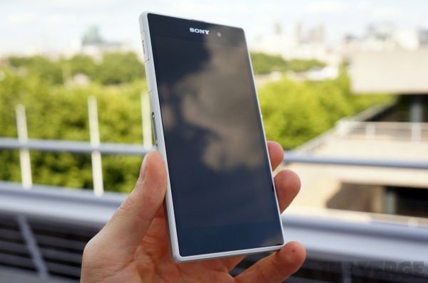 华为2070万像素的手机
:索尼发布防水智能机Xperia Z1 2070万像素-第2张图片-太平洋在线下载